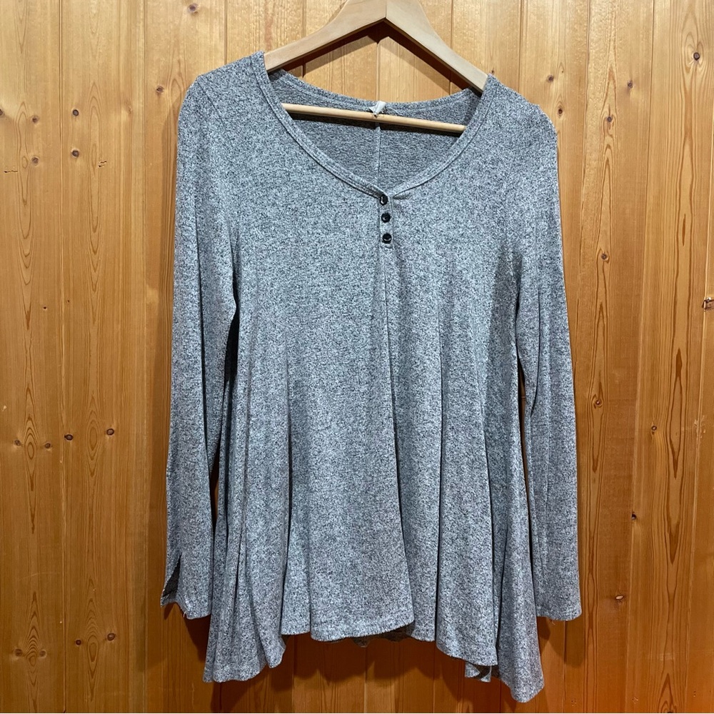 Heather Grey Top